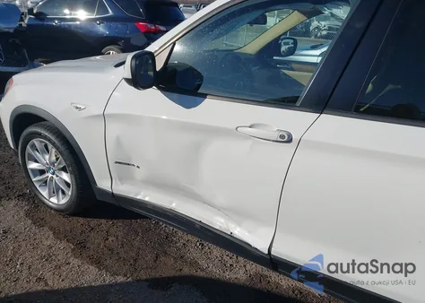 2013 BMW X3 xDrive28I z USA, uszkodzony, nr VIN 5UXWX9C56D0A08340